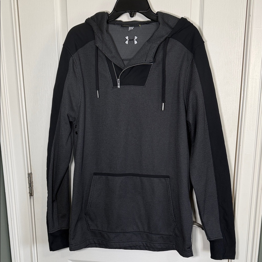 Under Armour Men's Dark Gray and Black Waffle Pullover Hoodie